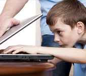 Çocukların İnternet Kullanımının Barındırdığı Riskler ve Ebeveynlere Öneriler